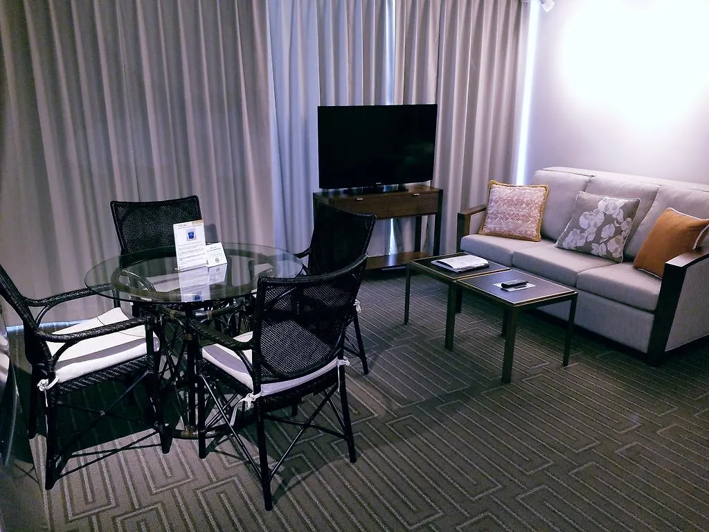 Imperial Hawaii Resort Honolulu 3*,