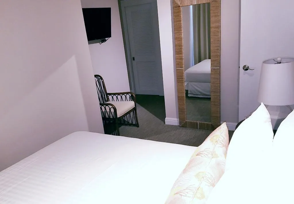 Hotel Imperial Hawaii Resort Honolulu
